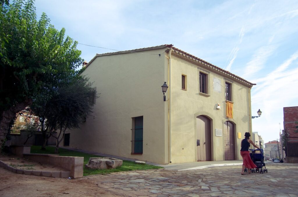 Mas de Cal Ros de les Cabres, 2015. Núria Duran. Museu Municipal de Nàutica del Masnou.