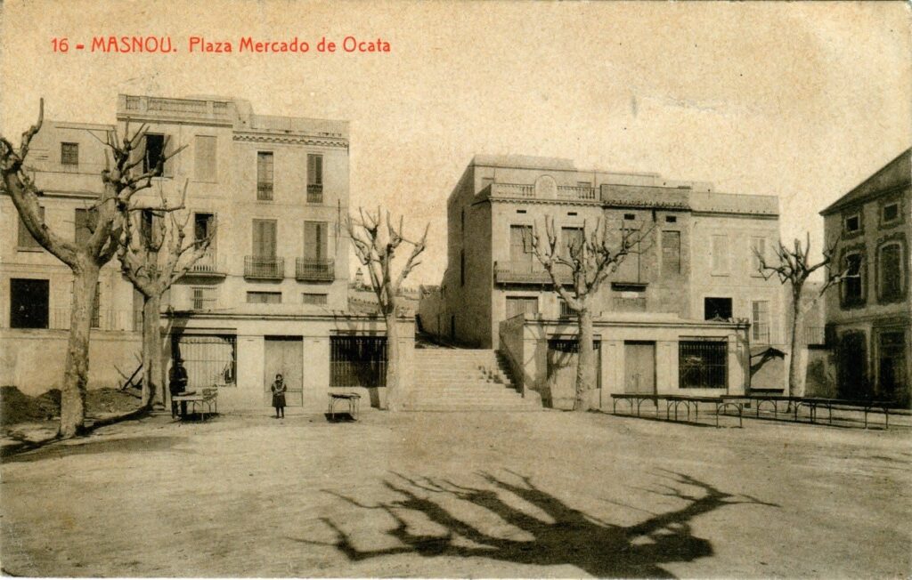 Plaza mercado (antic Mercat Vell), 1910-1920. CH. Arxiu Municipal del Masnou, fons Jordi Alonso van Run, 14608